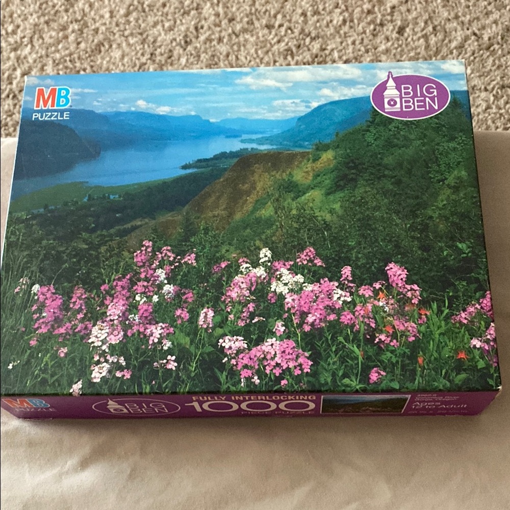 Columbia River Gorge 1000 Piece Puzzle